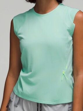 Lululemon Cap Sleeve Hiking Tank size 10